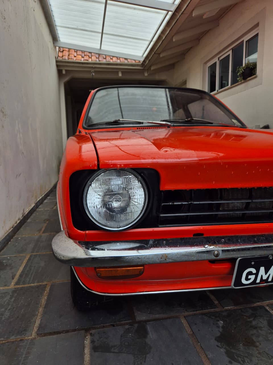 Chevette após lavagem detalhada e restauração pela Murilo Detail em Curitiba